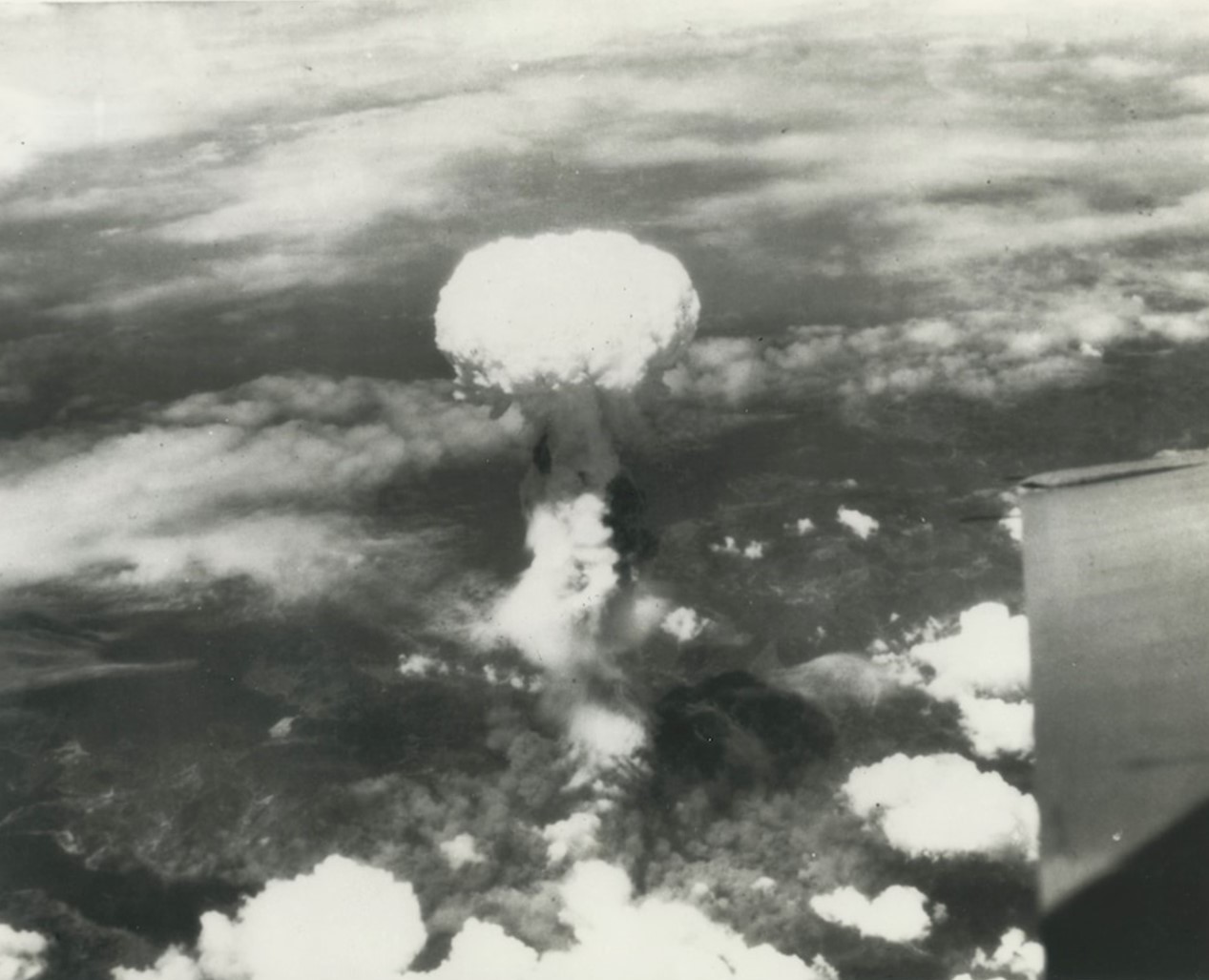 WWII ATOMIC BOMBINGS Japan  Hiroshima & Nagasaki Genuine Legal Tender $2 US Bill 